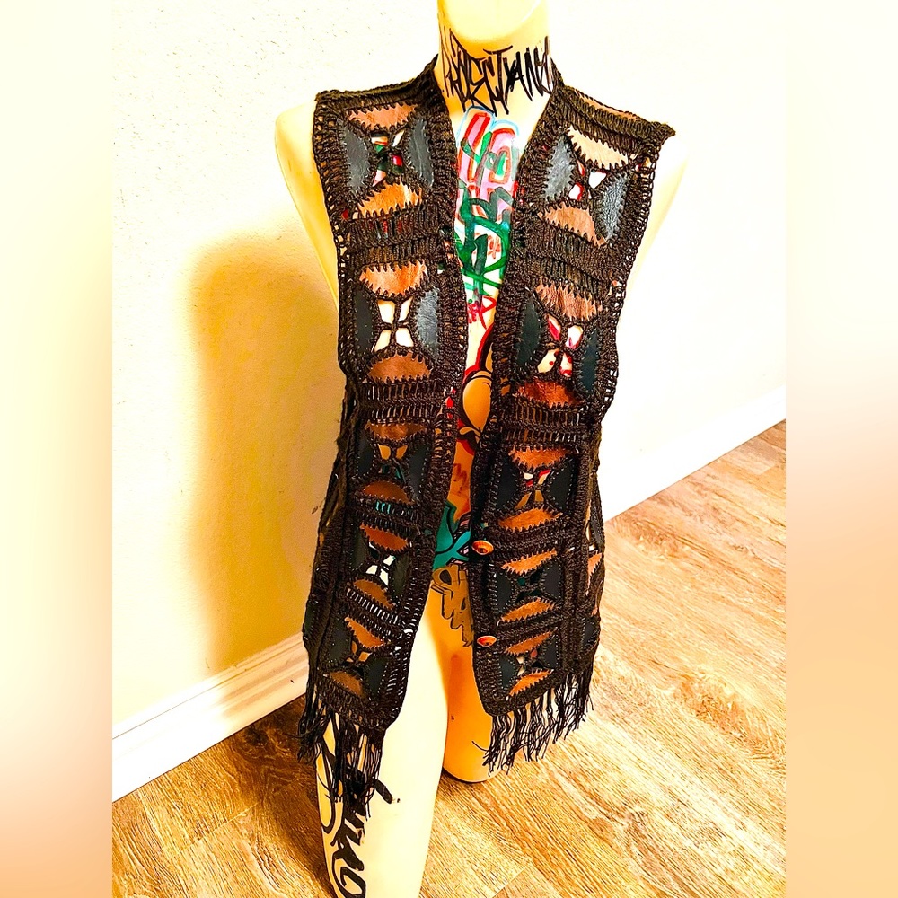 Vintage hippie vest!✌🏻